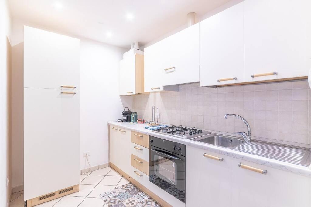 Esclusivo Loano Centro Mare A 50 Mt + Wi-Fi 아파트 외부 사진